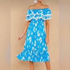 NWT 🌴PALMS AWAY🌴 By Red Dress … *BLUE PALM* Off Shoulder Midi Dress … Size: S